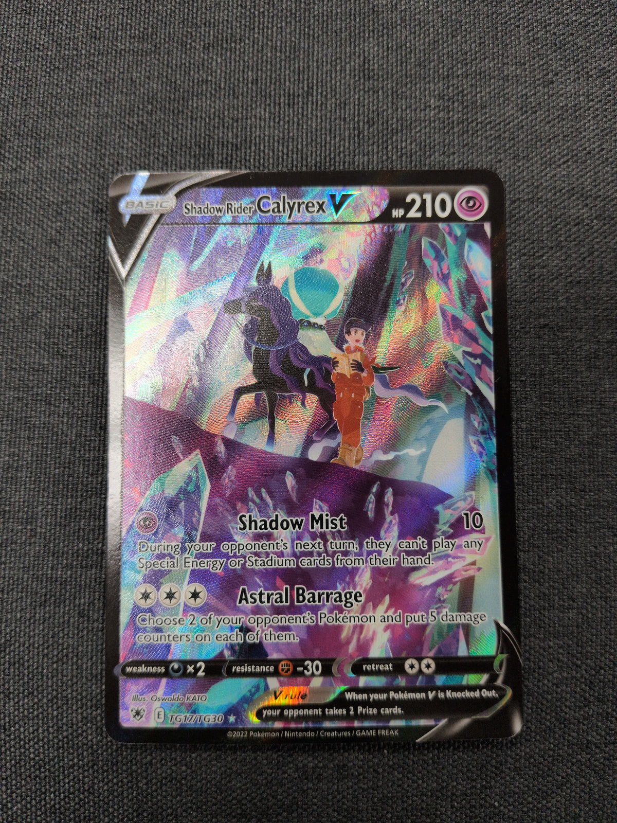 (SWSH10) Shadow Rider Calyrex V #TG17 NM