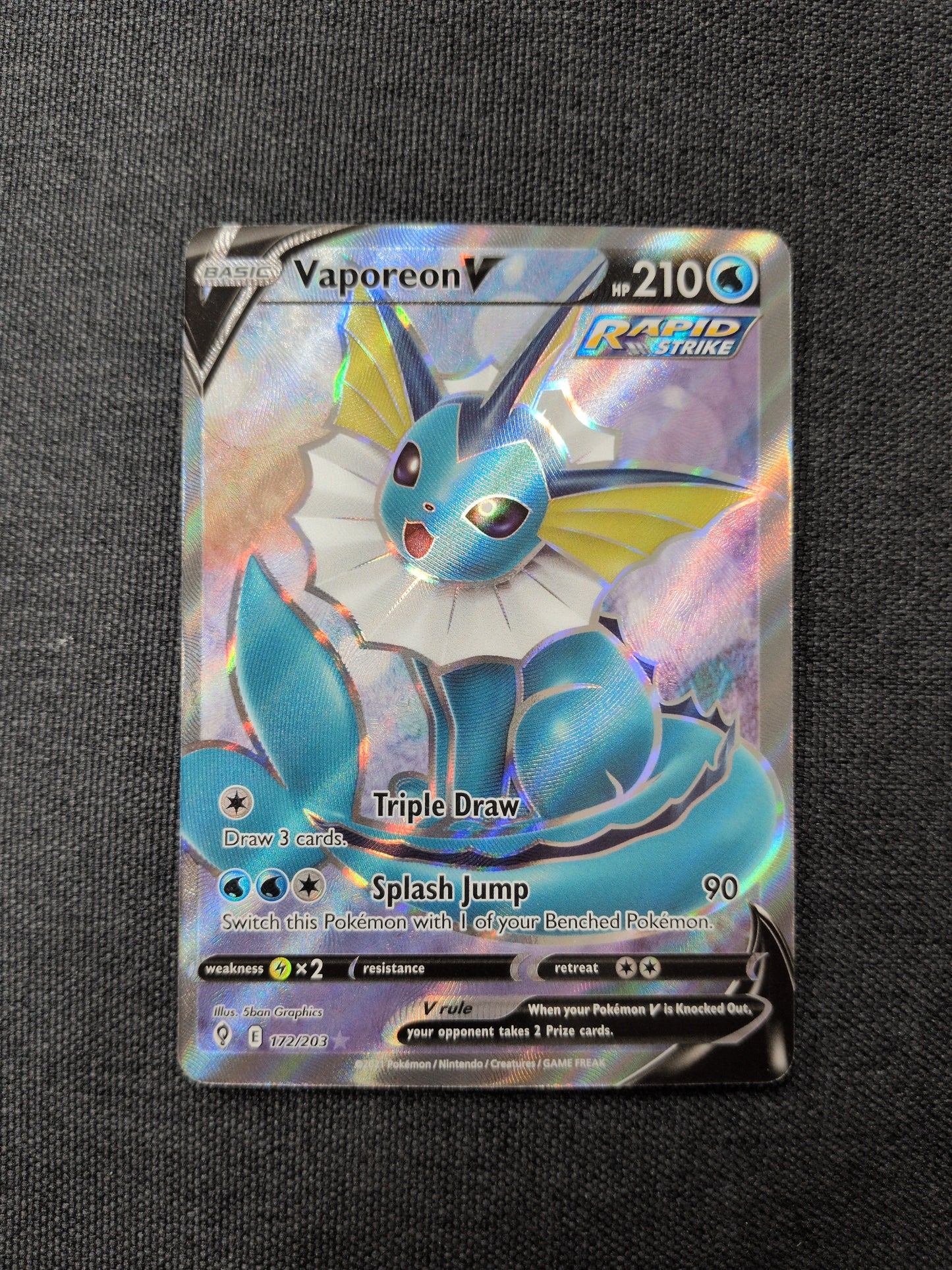 (SWSH07) Vaporeon V #172 NM