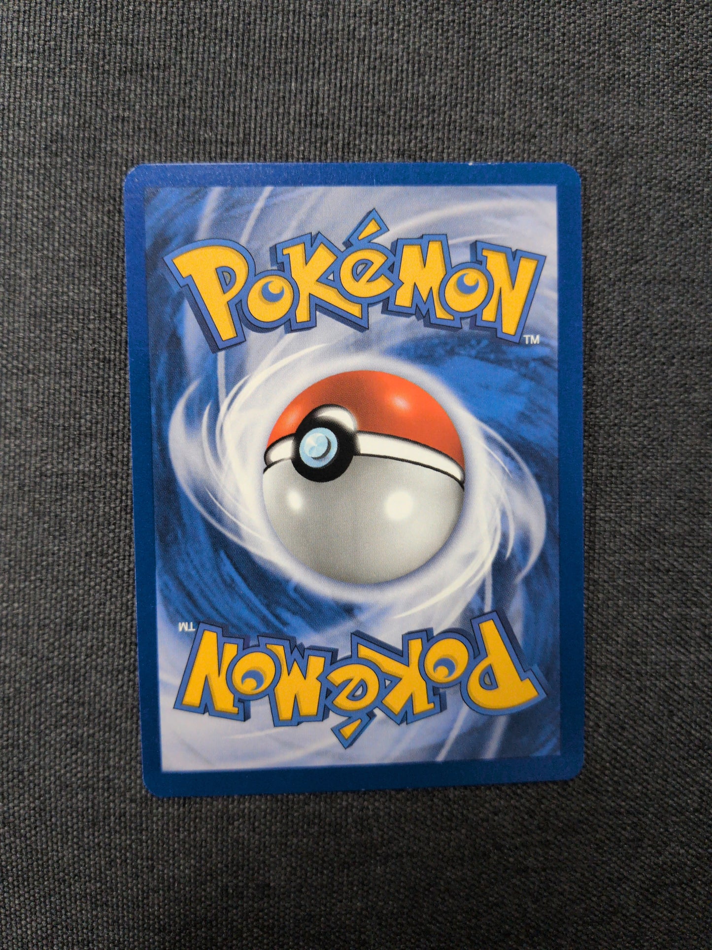 (G2) Lt. Surge's Jolteon #28 LP