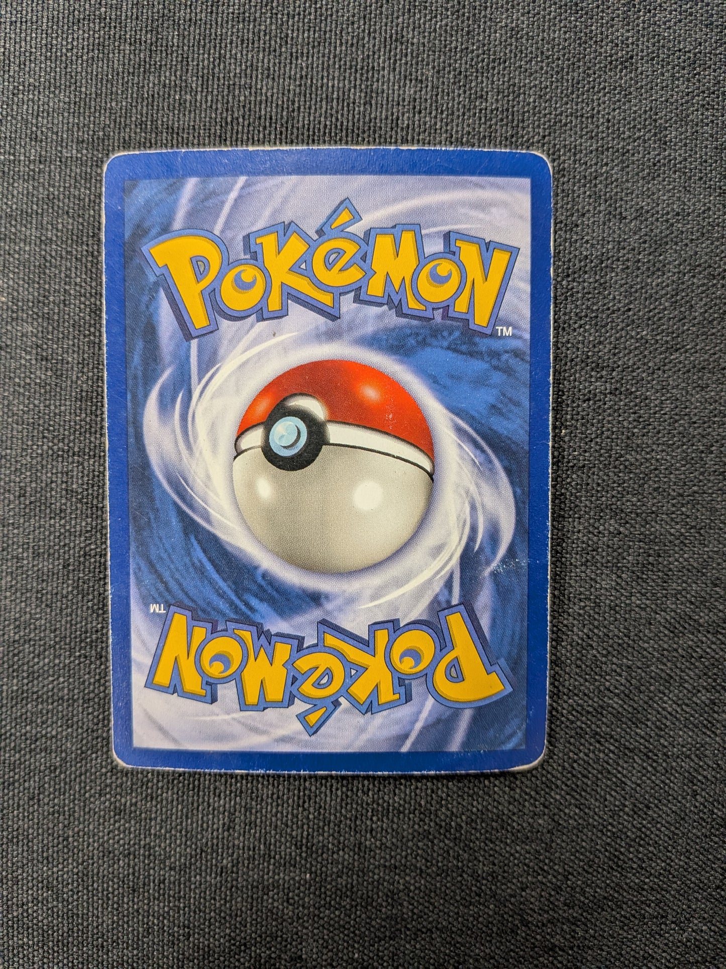 (JNG) Jolteon Holofoil #004 DMG